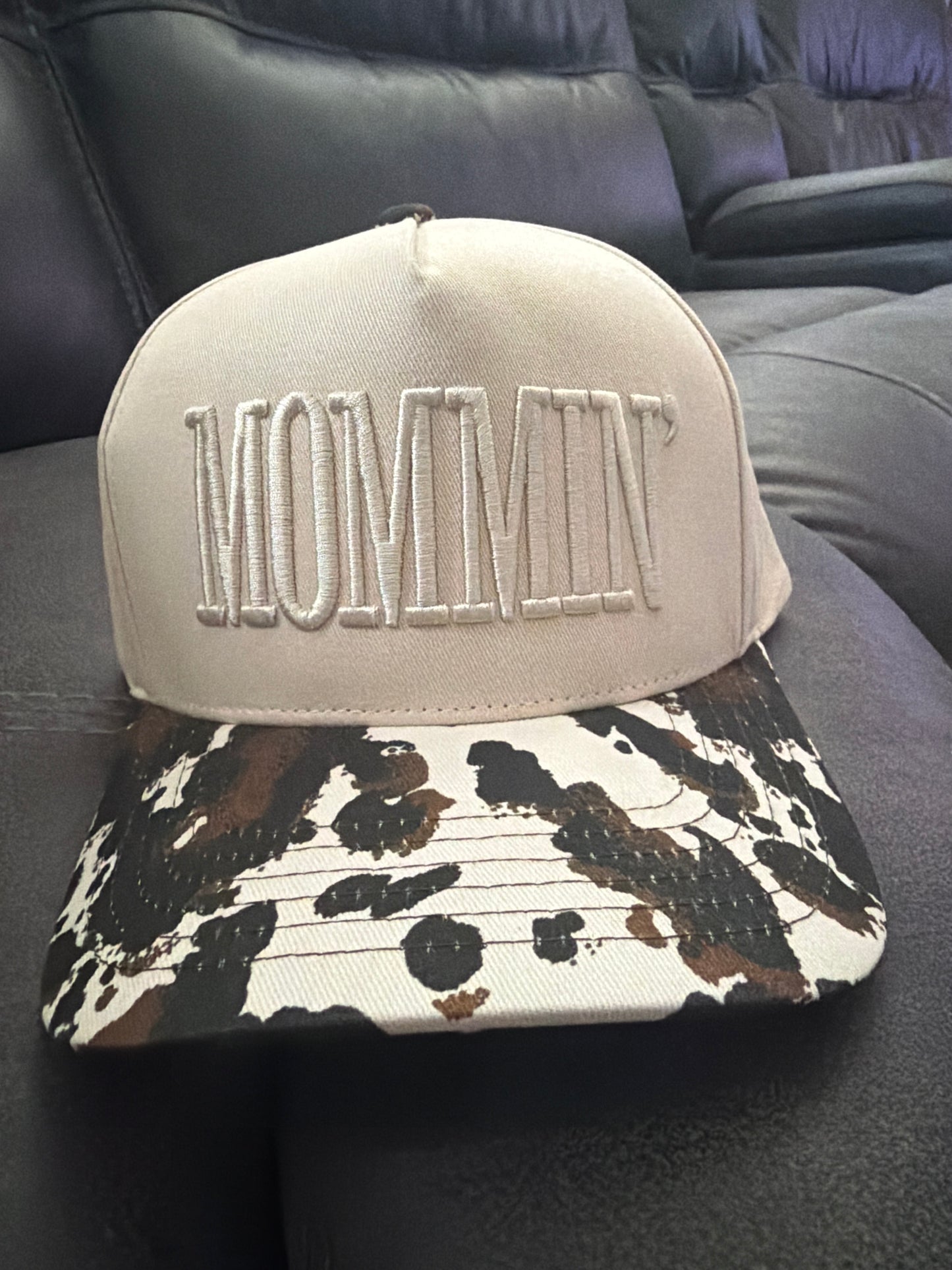 Mommin Hat