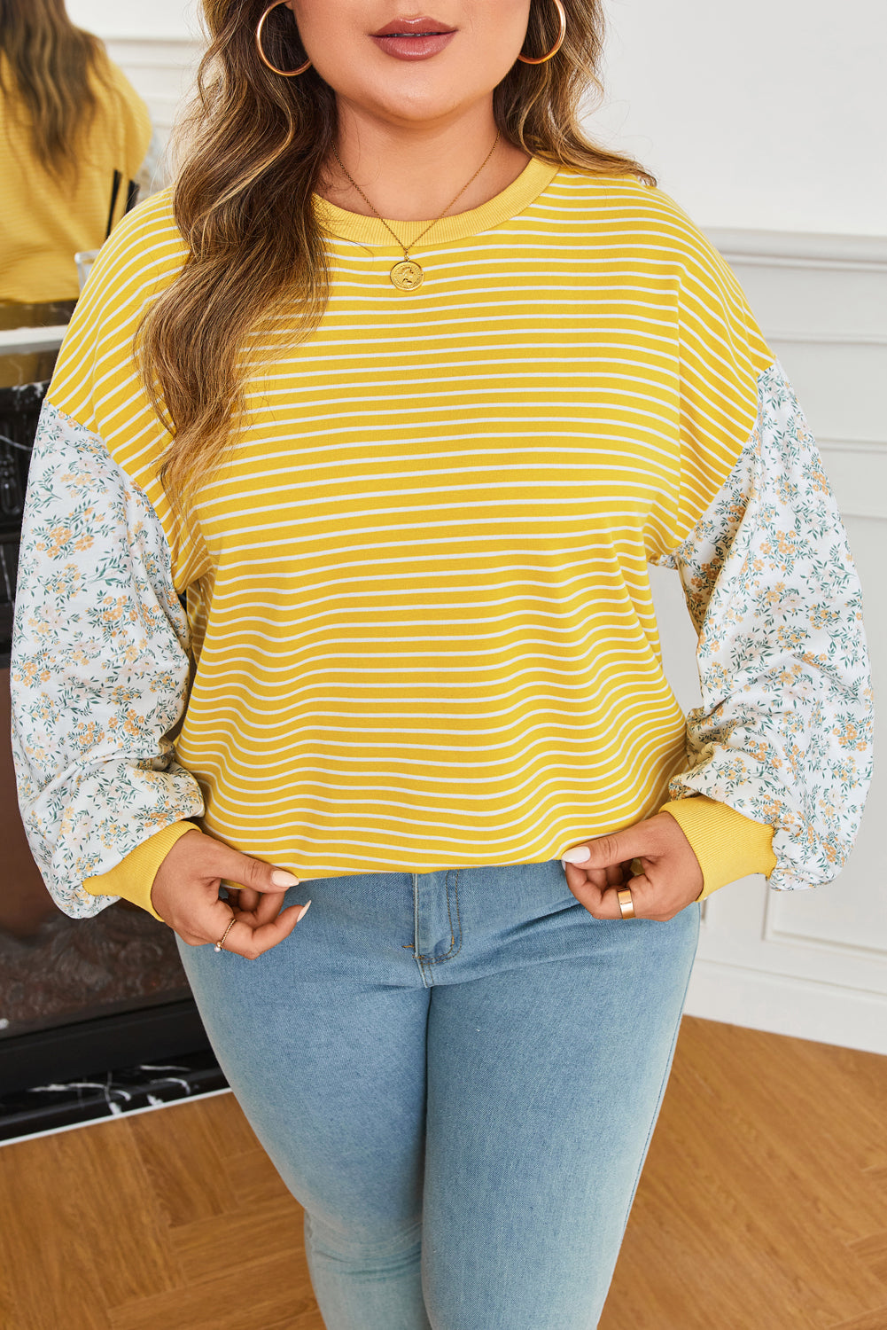 Sunshine + Daisies Top (Plus Size)