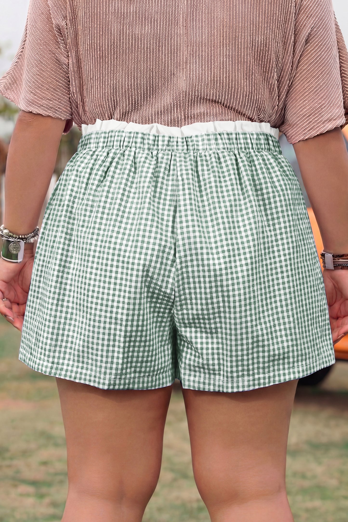 Picnic Date Gingham Shorts ( Plus Size)