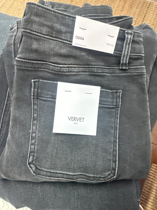 Vervet Olivia Black Jean