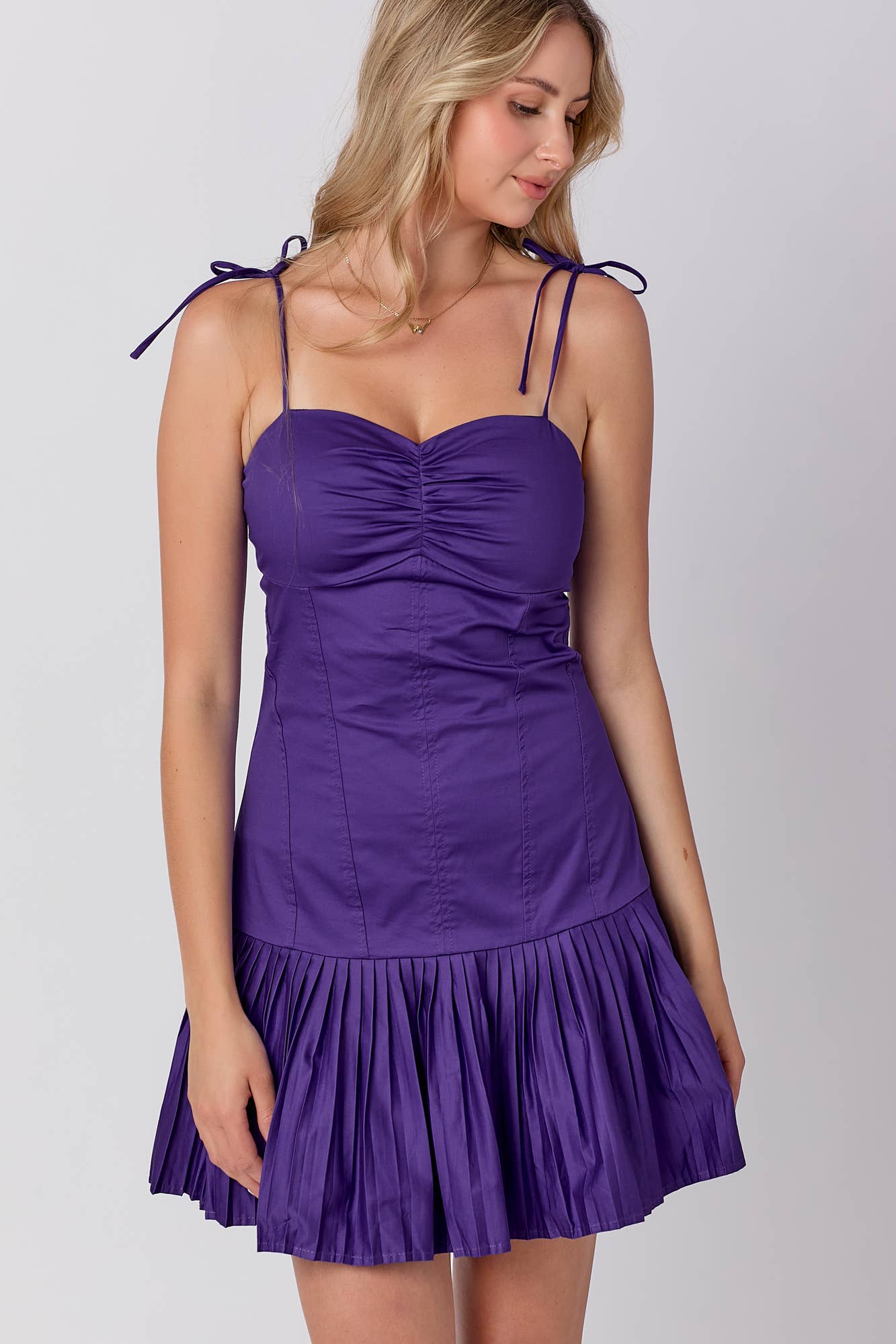 Gameday Sweetheart neckline pleats mini dress : PURPLE / L