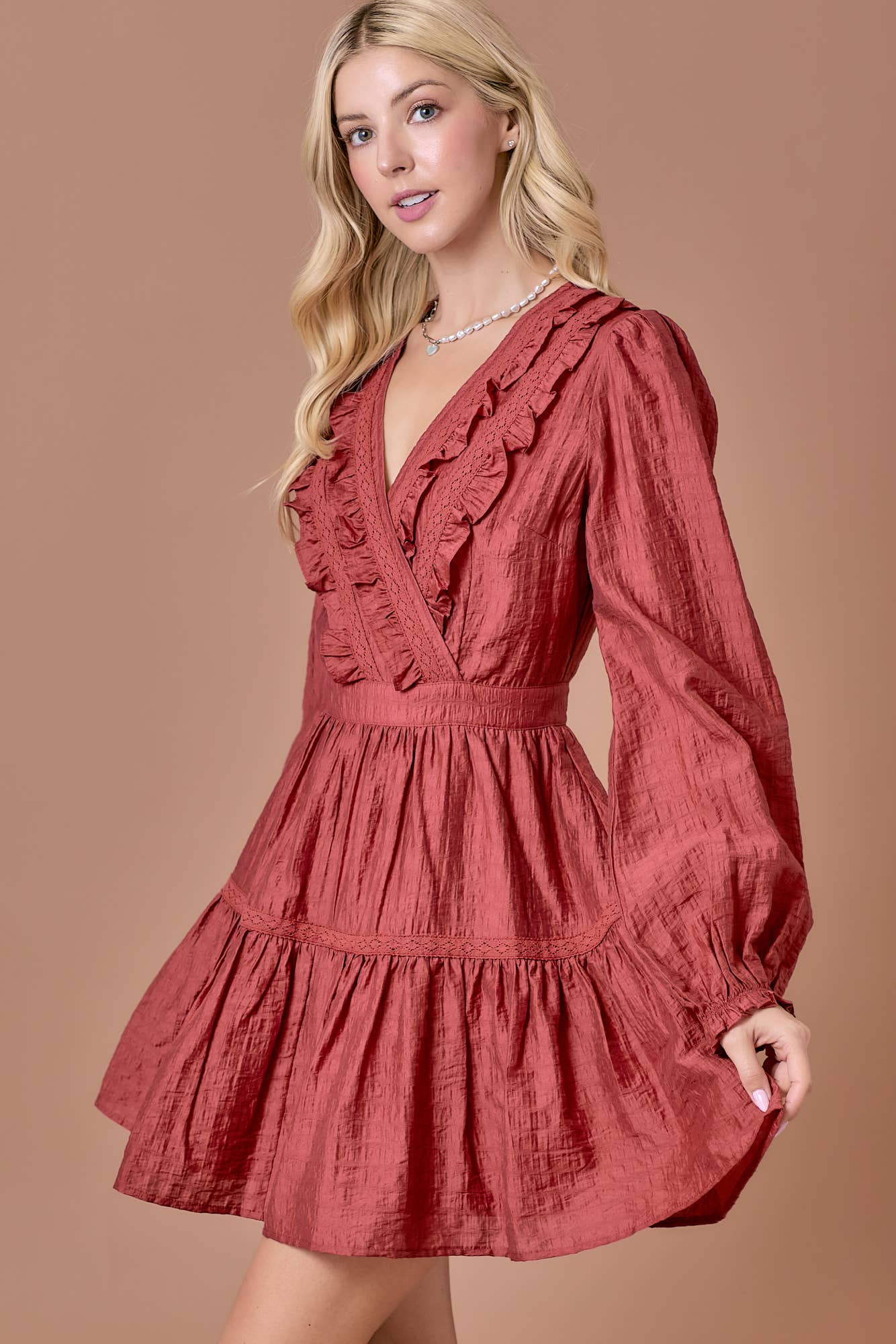 Surplice long sleeve dress with ruffle detailing: BLACK / M