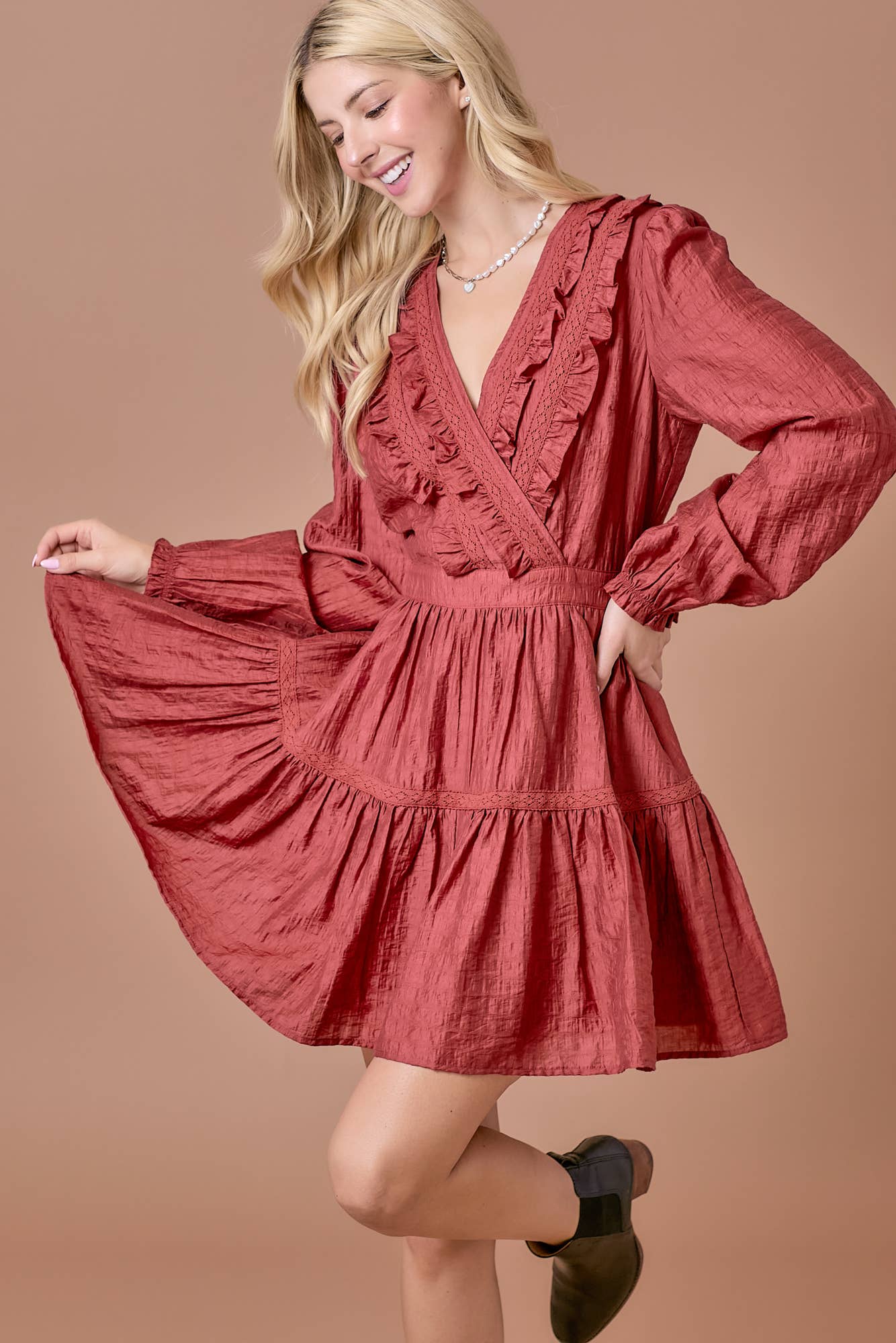 Surplice long sleeve dress with ruffle detailing: BLACK / M