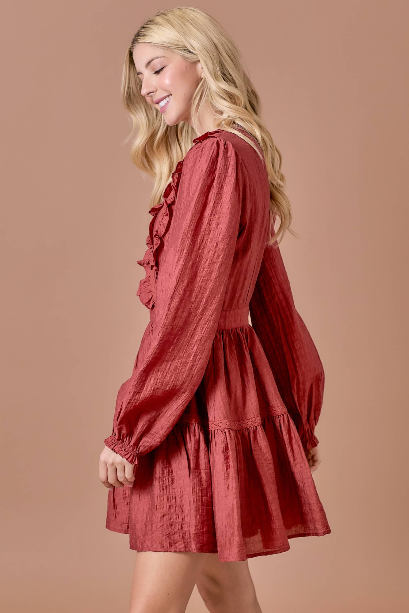 Surplice long sleeve dress with ruffle detailing: BLACK / M