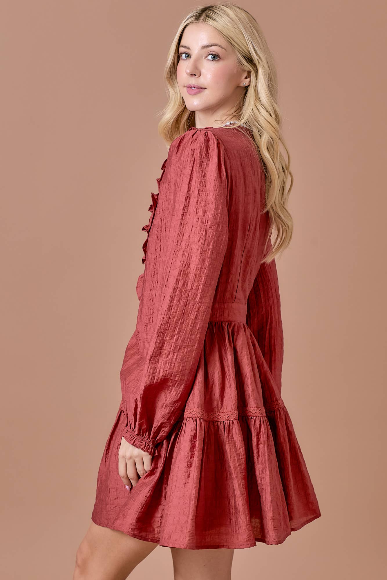 Surplice long sleeve dress with ruffle detailing: BLACK / S