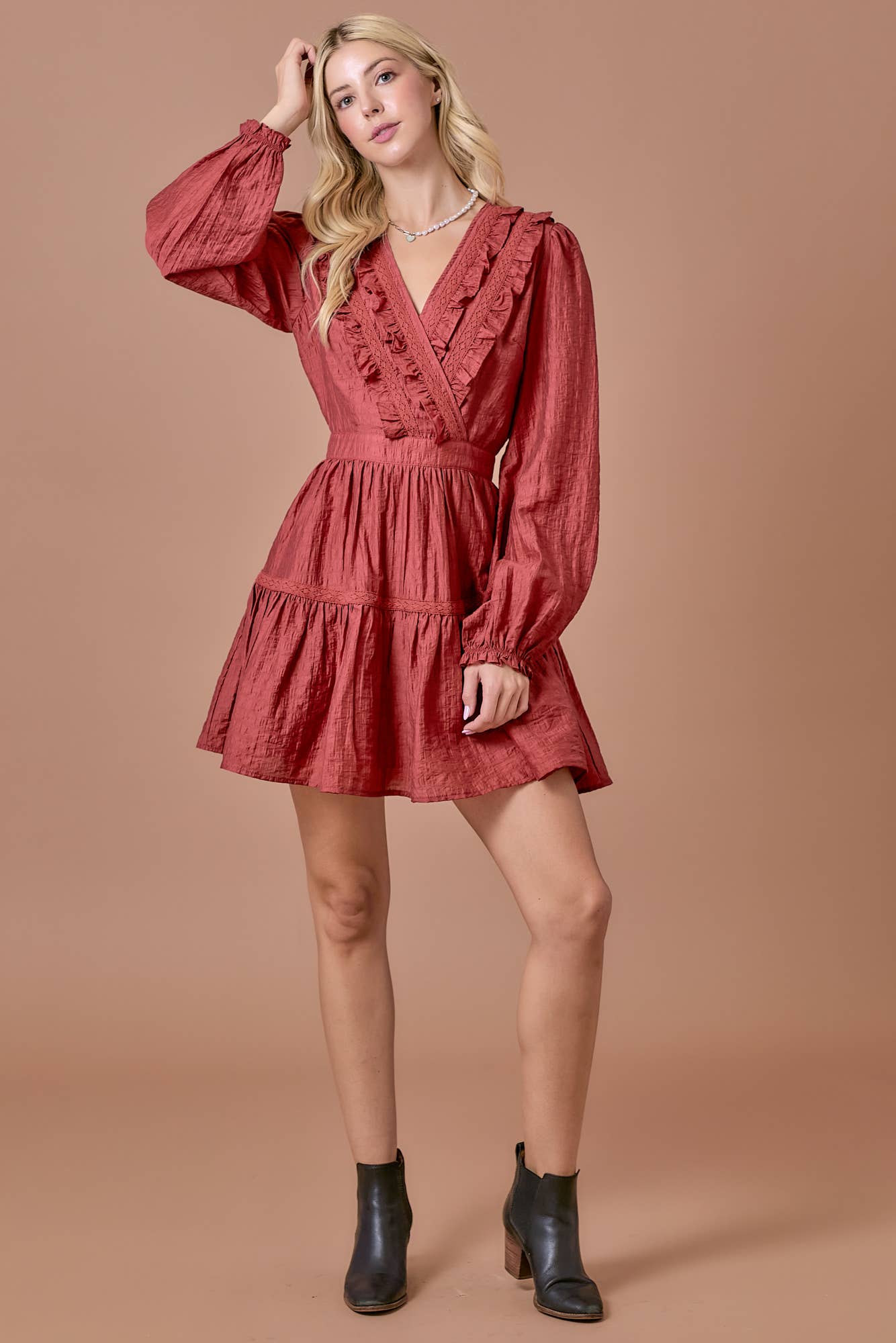 Surplice long sleeve dress with ruffle detailing: BLACK / S