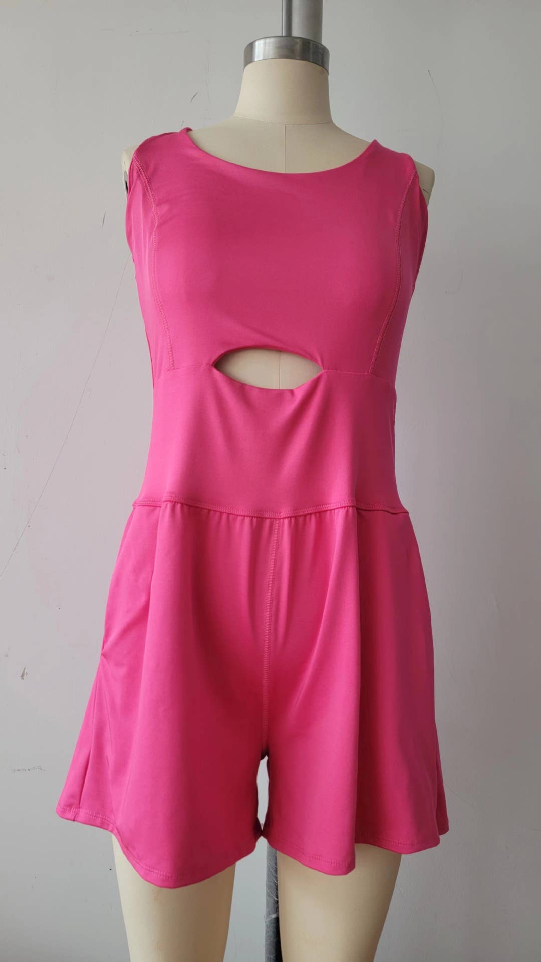 Athletic Cutout Romper: Grey / L