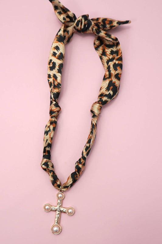 HANDMADE SCARF CROSS CHARM NECKLACE | 80N91790: G