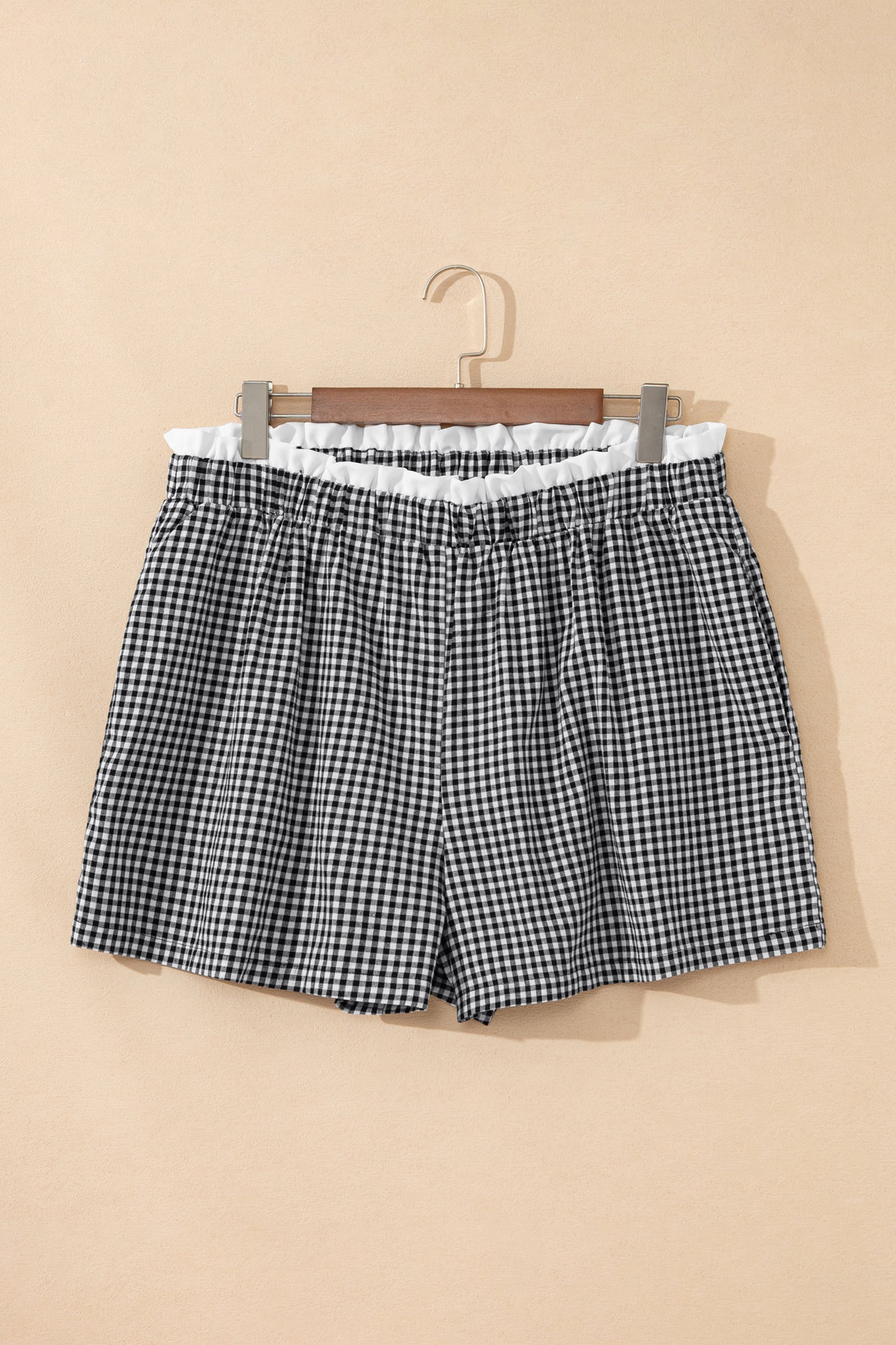 Picnic Date Gingham Shorts ( Plus Size)