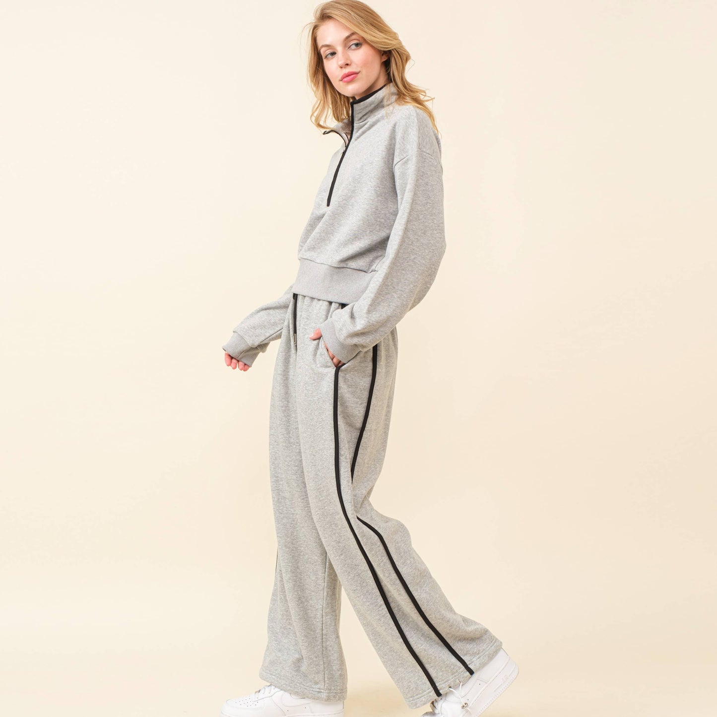 Striped Sweat Set w/ Quarter Zip Sweatshirt and Pants: DK.H.GREY/BLACK / L