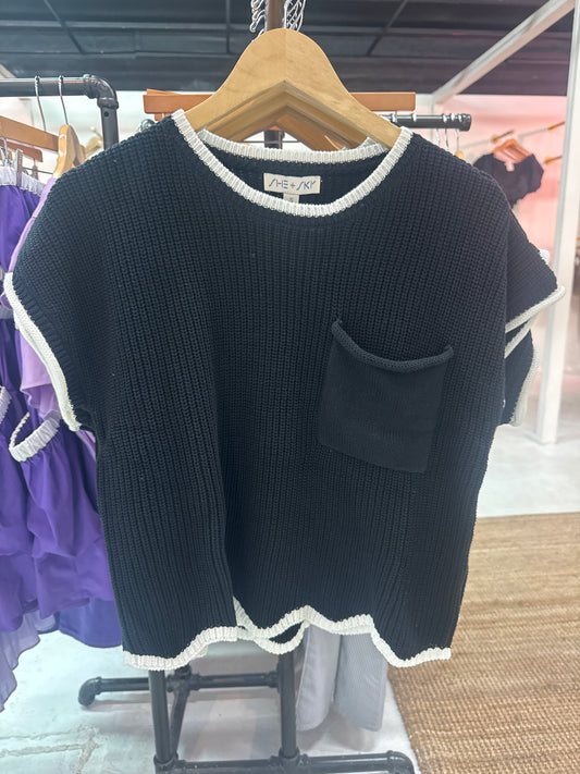 Black white trim s/s sweater
