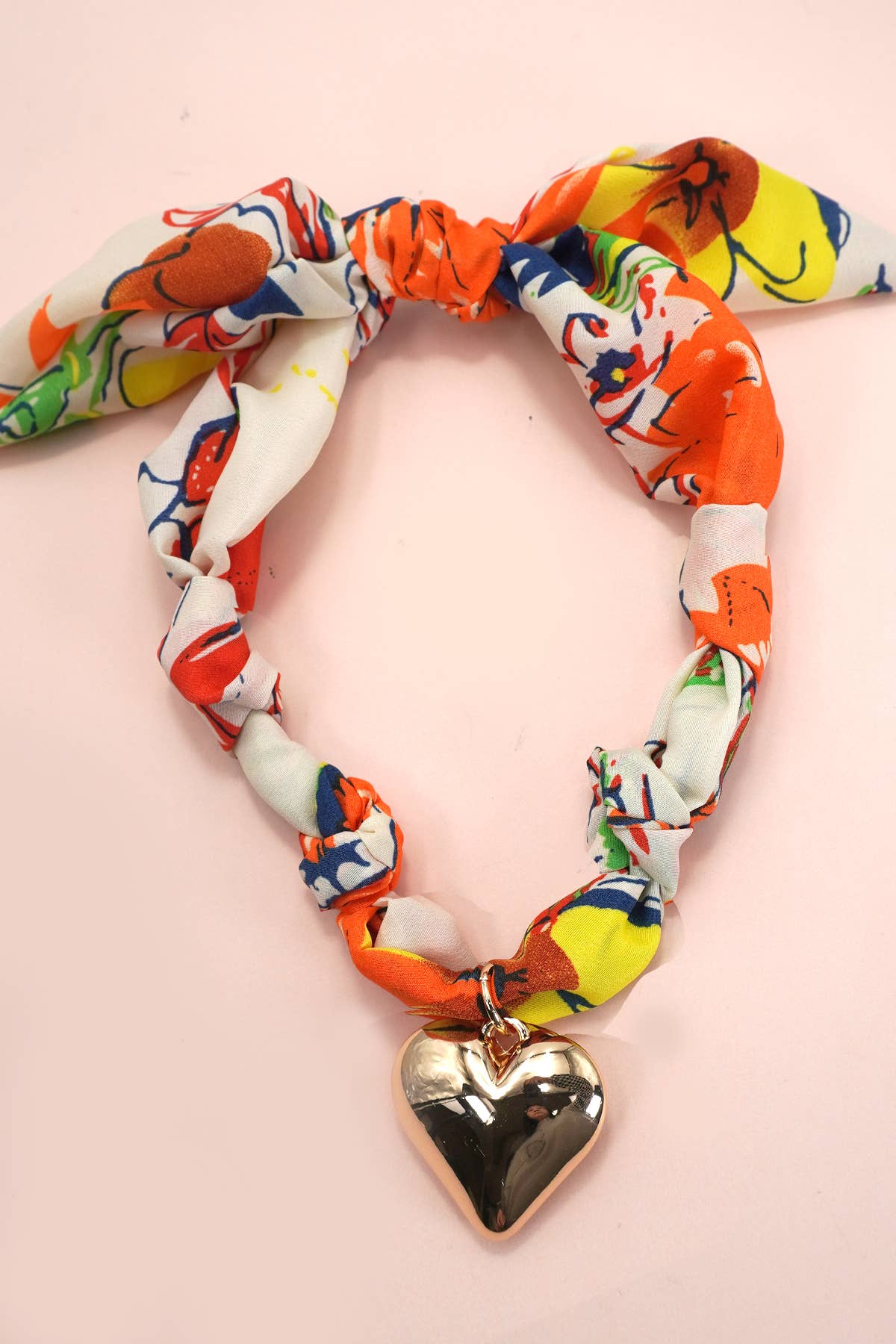 HANDMADE SCARF BOW CHARM NECKLACE | 80N91790: L