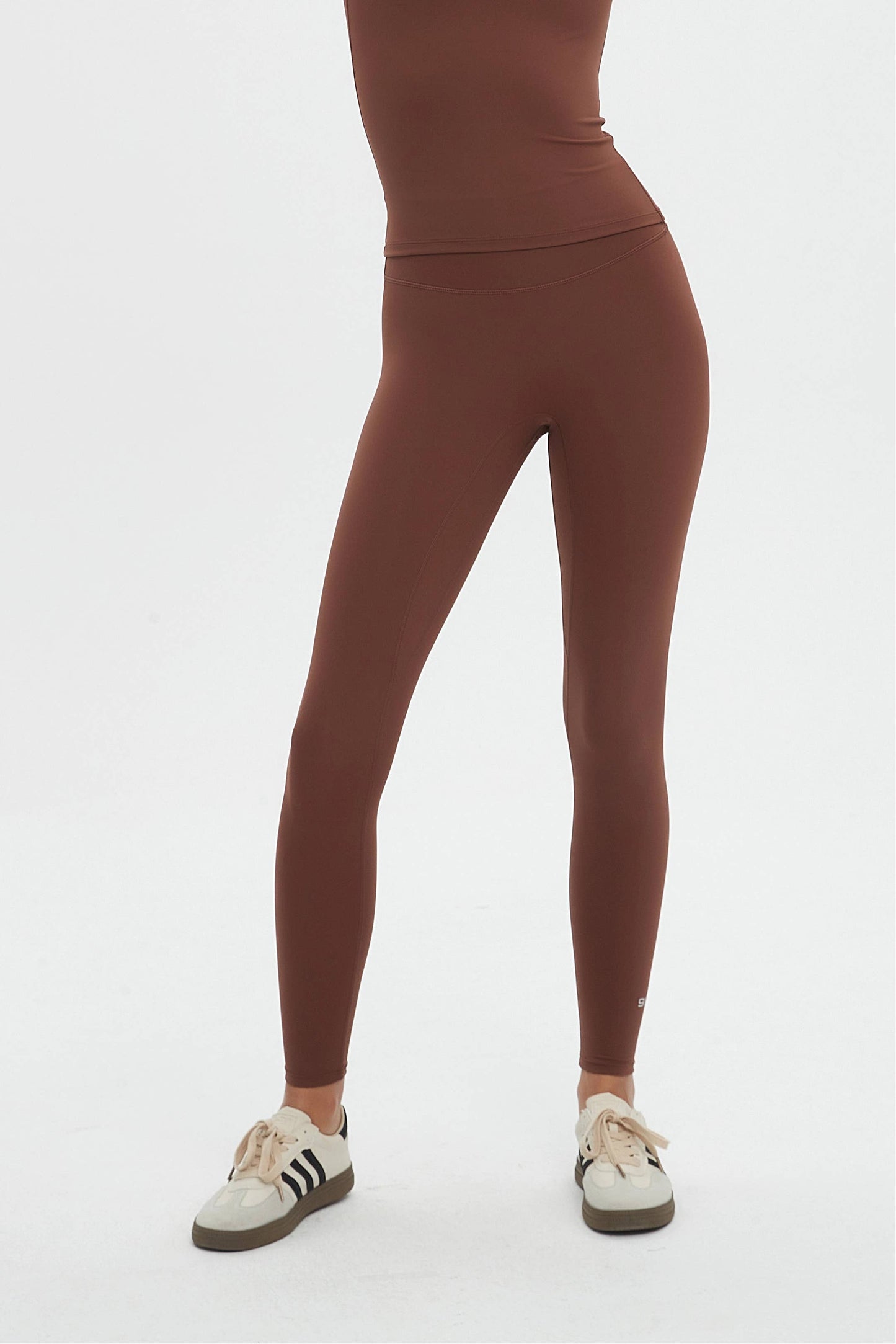 Nikki Buttery Soft High-Waisted Leggings: Frosty Gray / S