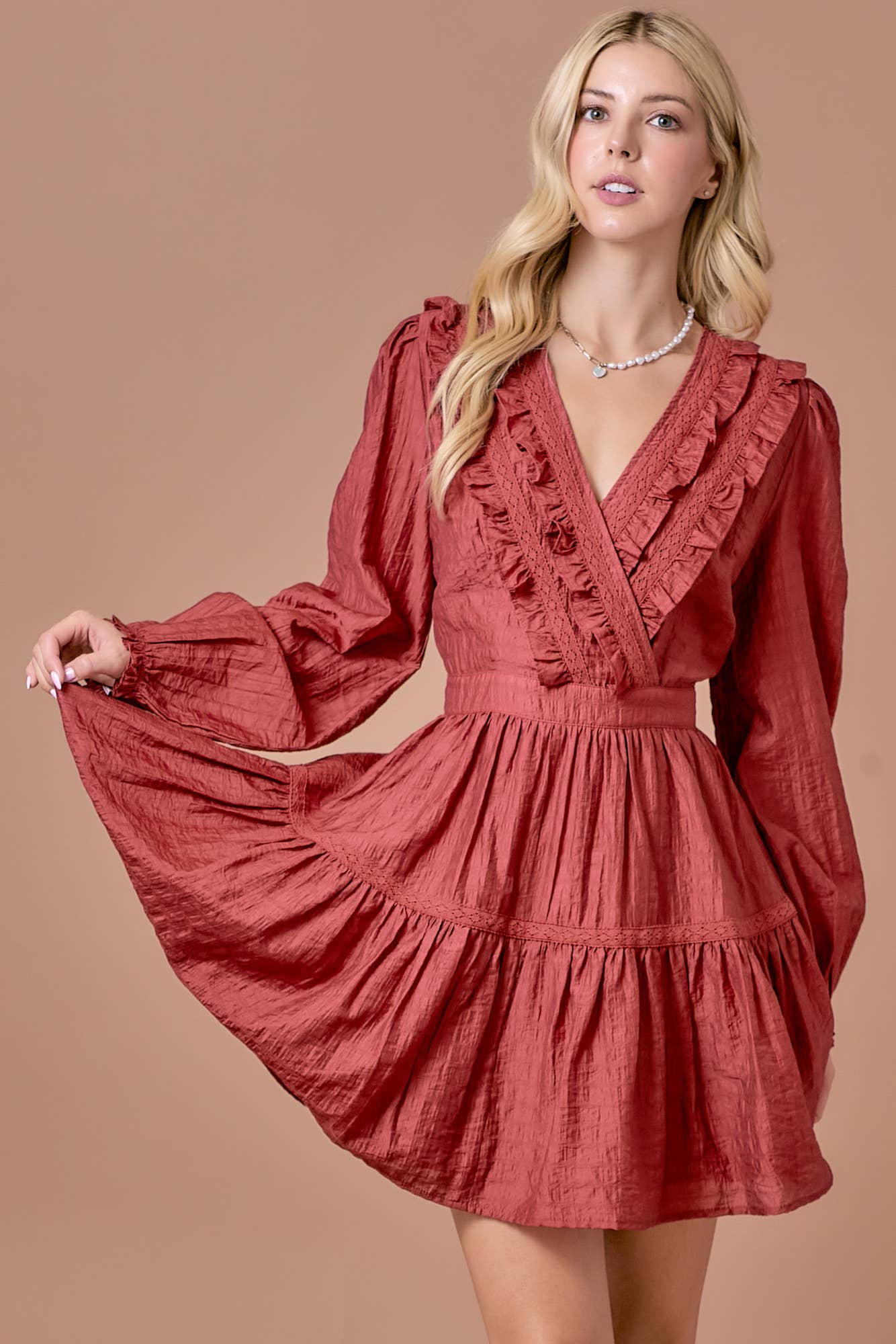 Surplice long sleeve dress with ruffle detailing: BLACK / S