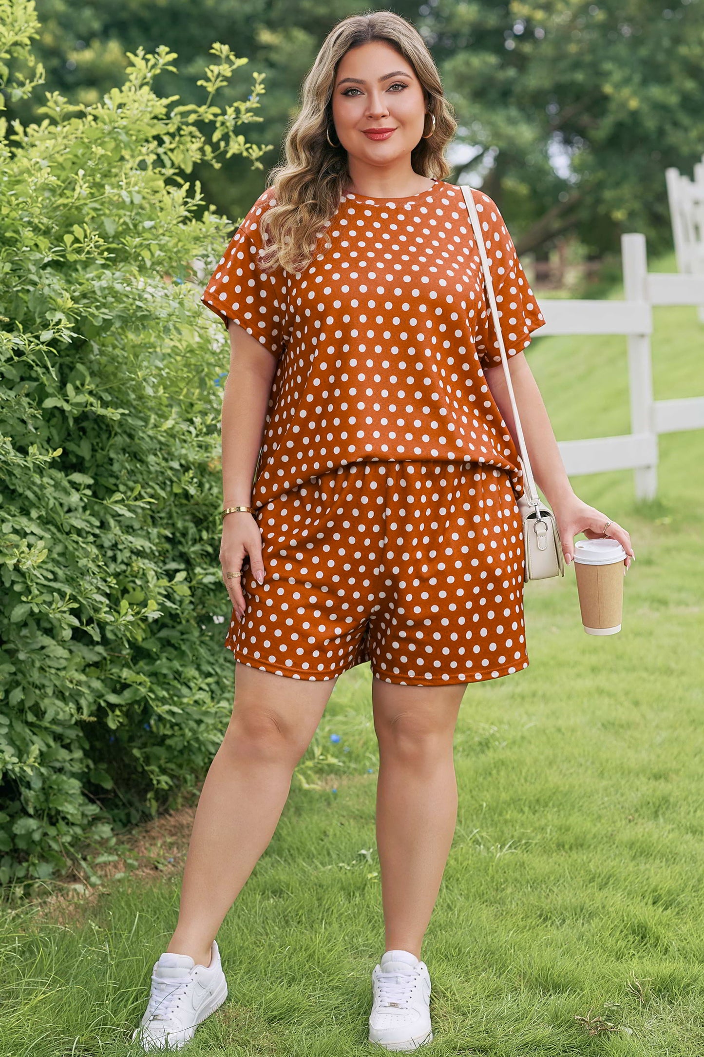Brown Polka Dot Print Dropped Shoulder Tee Plus Size Short Set
