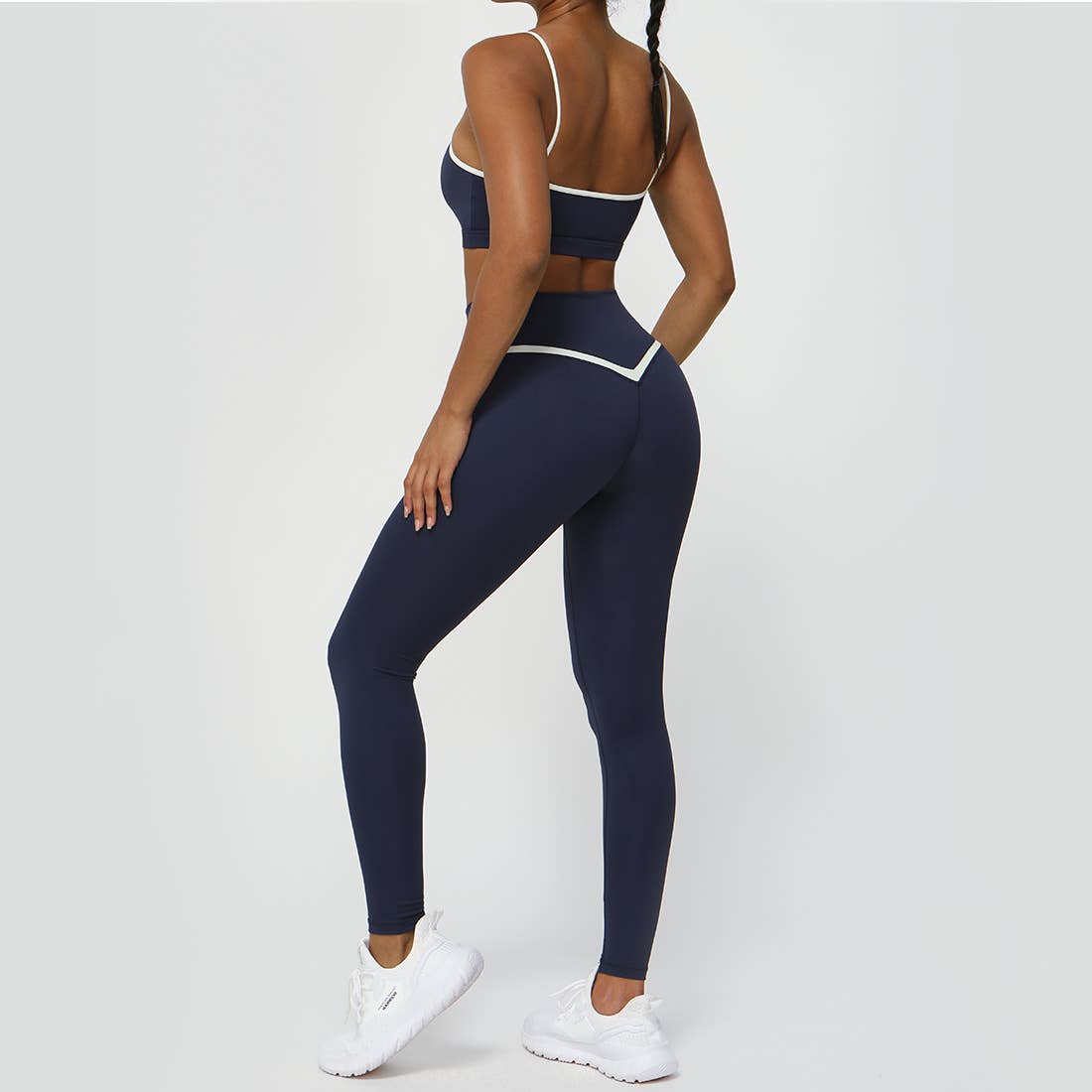Colorblocked Women Yoga Active Set: Navy Blue / L