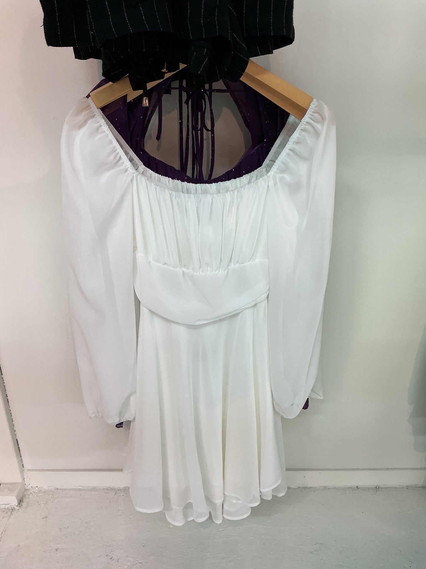 White long sleeve dress