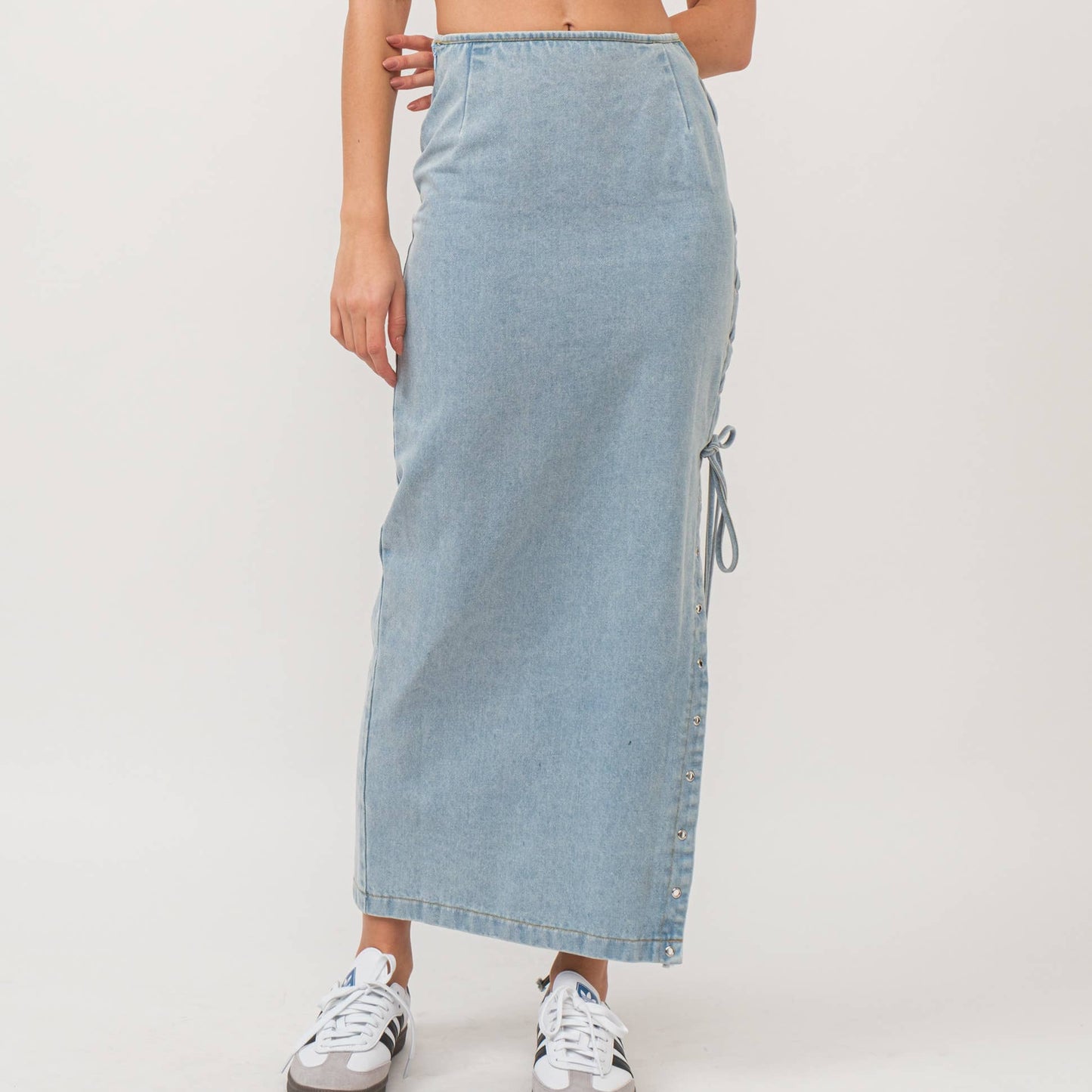 LIGHT DENIM SIDE LACE UP MAXI SKIRT-HES0010: LIGHT DENIM / L