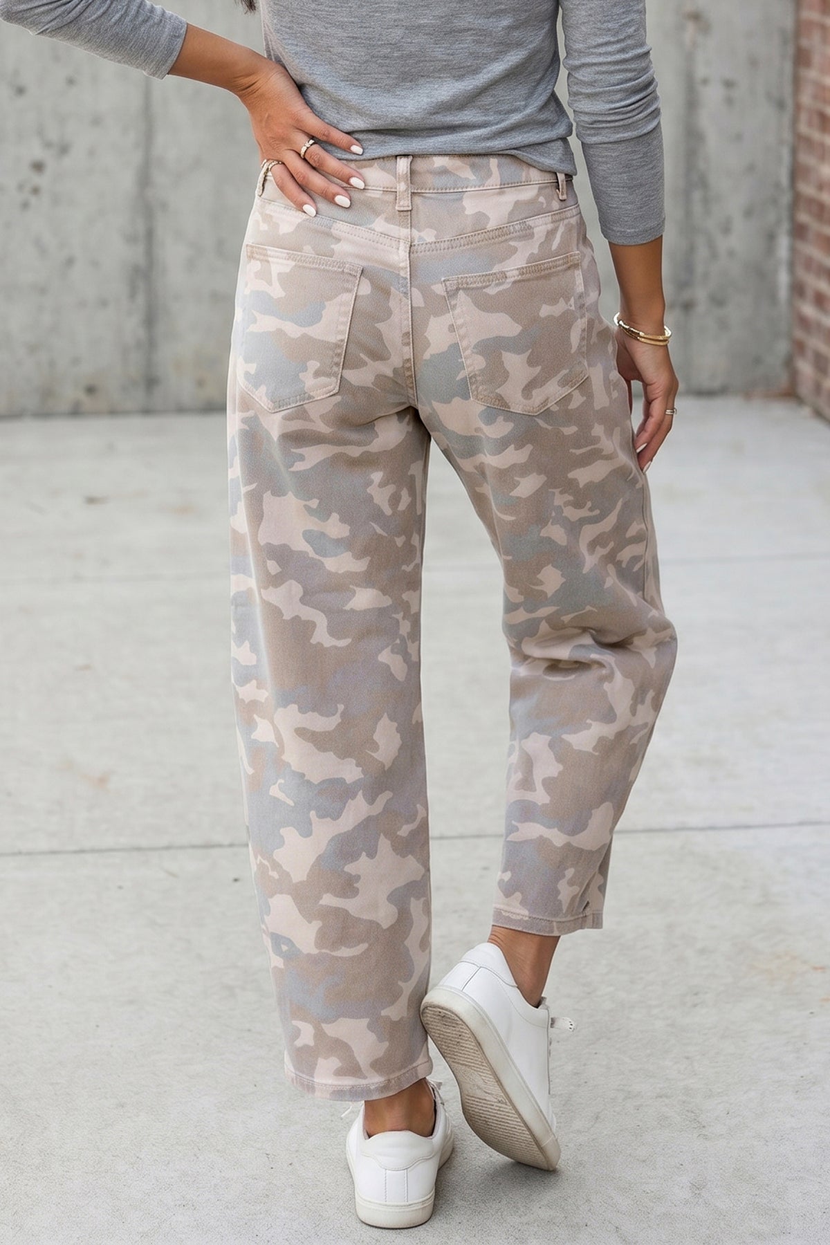 Khaki Camouflage Print Pocket Ankle-Length Barrel Jeans