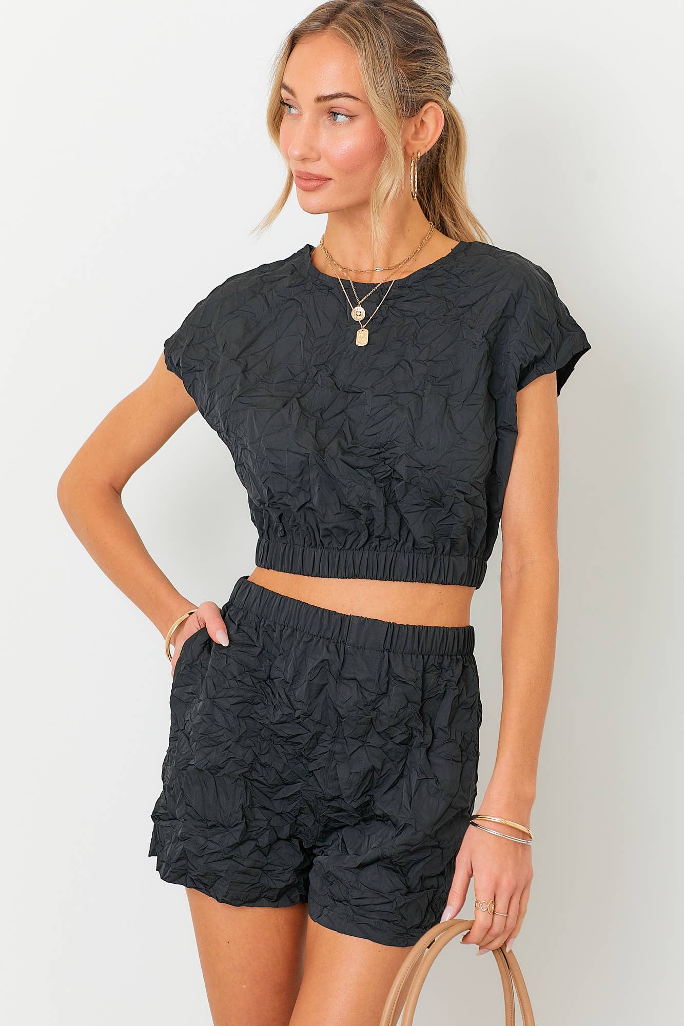 Crinkle Crop Top and Shorts Set: BLACK / L