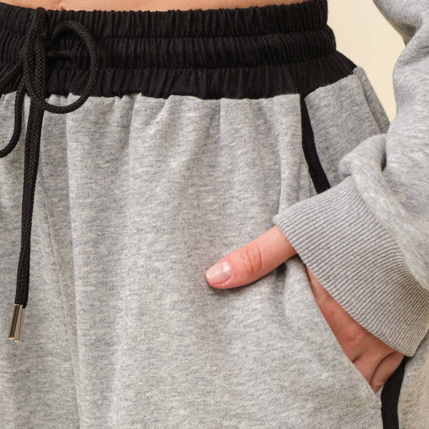 Striped Sweat Set w/ Quarter Zip Sweatshirt and Pants: DK.H.GREY/BLACK / L