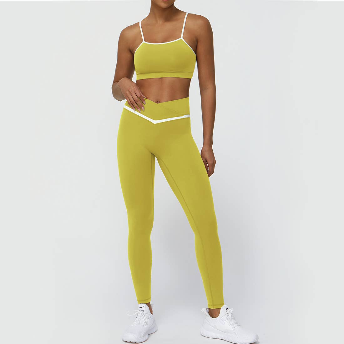Colorblocked Women Yoga Active Set: Navy Blue / L